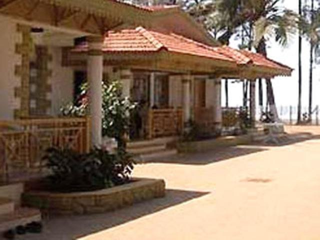 Golden Swan Beach Resort มูรุด ภายนอก รูปภาพ
